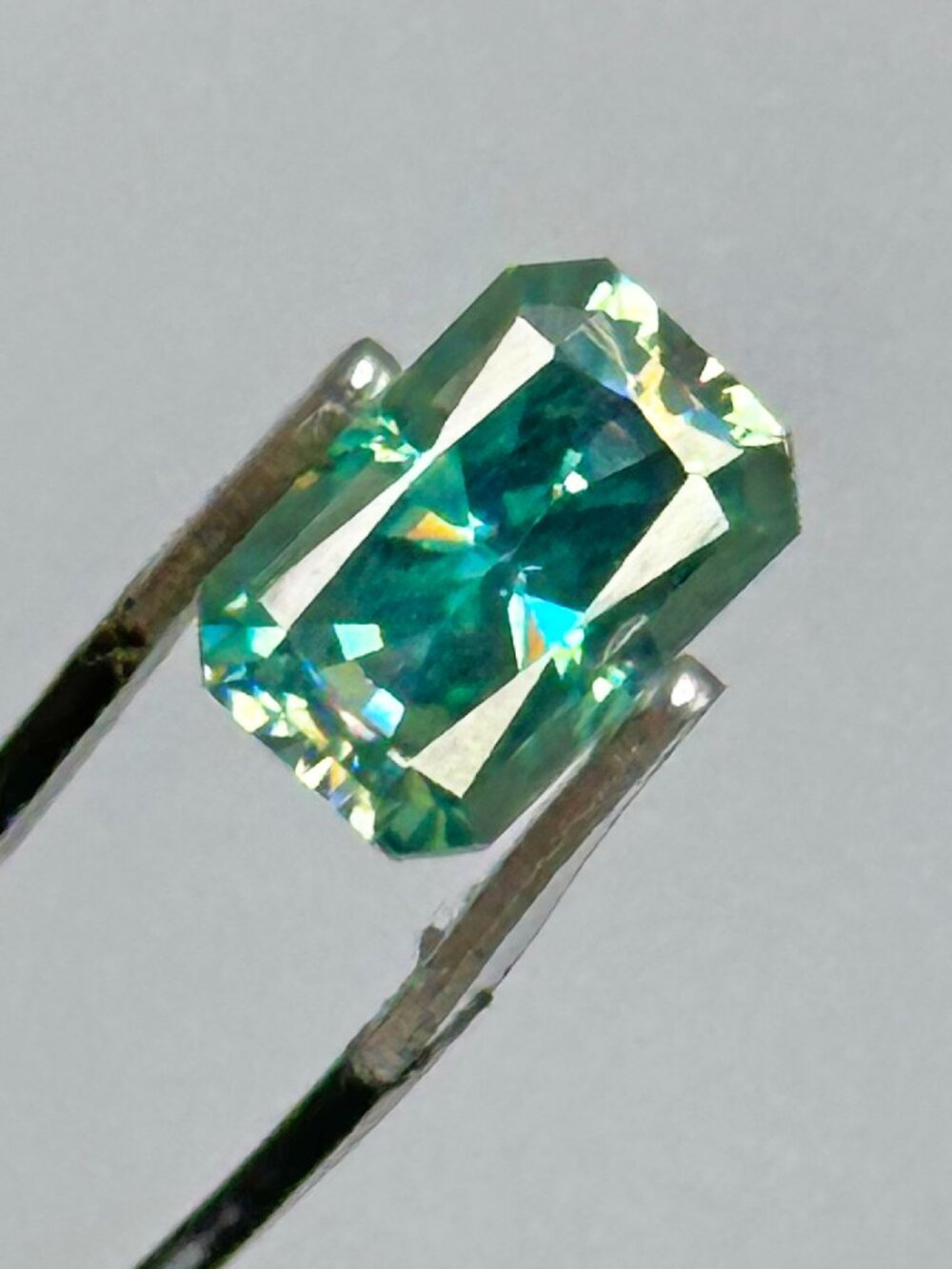 Large SeaGreen Diamond - Picture 10 of 15